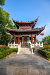 杭州临平塘栖御碑公园