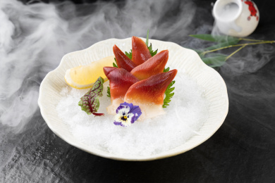 日本料理北极贝刺身