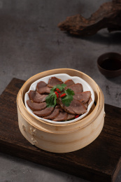 卤牛肉  