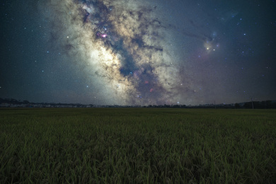 中国广西桂林丹霞地貌星空银河