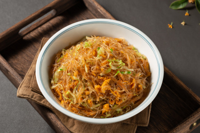 包菜炒粉丝