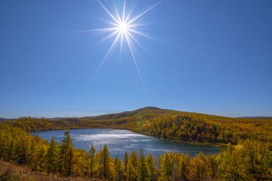 内蒙古兴安盟阿尔山驼峰天池