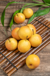 新鲜水果南果梨