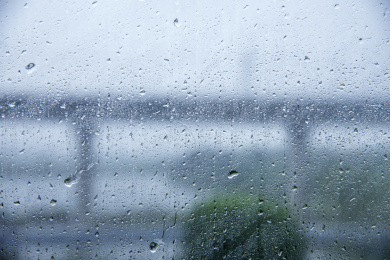 重庆至长沙G56高速公路雨中即景