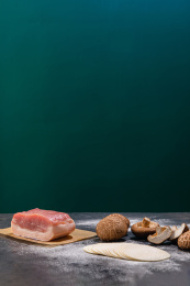 新鲜香菇猪肉食材的竖图
