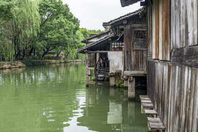 浙江嘉兴乌镇东栅江南水乡老桥水流