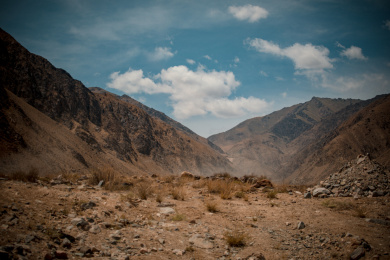中国新疆吐鲁番巴州阿拉沟的风光
