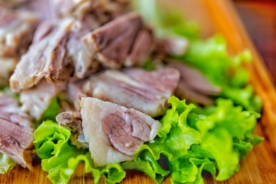 中国传统特色美食手扒肉手抓羊肉特写镜头