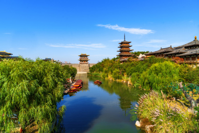 襄阳唐城青龙塔