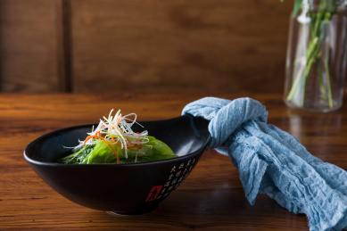 脆嫩多汁健康清新的白灼生菜