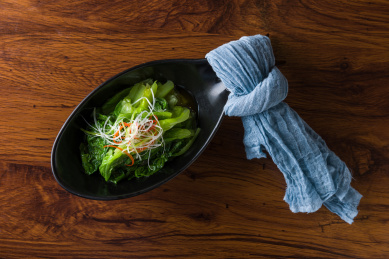 脆嫩多汁健康清新的白灼生菜