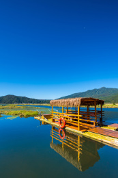 云南省腾冲市北海湿地风景区清晨山水景观