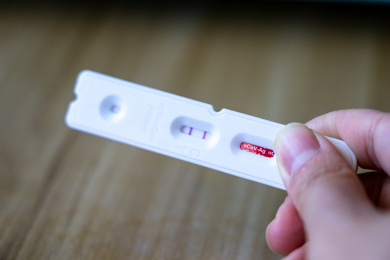 抗原试剂检测阳性