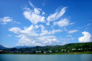 巫山大宁河小三峡滴翠峡峡口与大昌镇