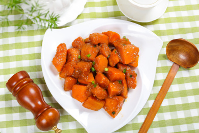 家常小炒菜肴炒南瓜