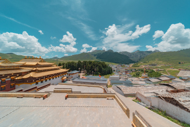 中国甘南郎木寺风景
