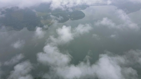 临安青山湖云海及湖面