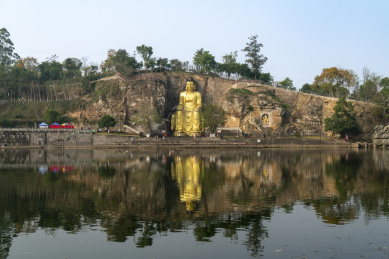 重庆荣昌万灵古镇湖边公园
