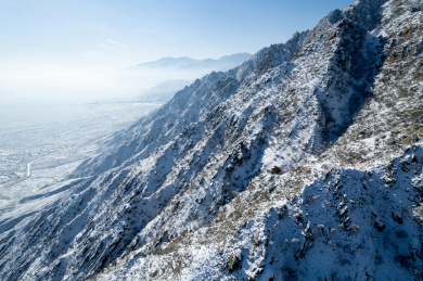 宁夏贺兰山雪后风光
