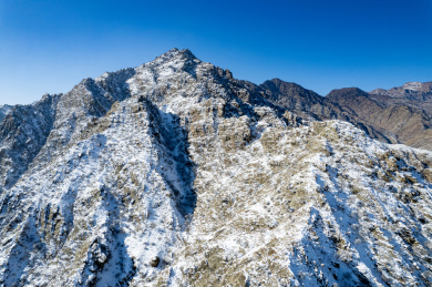 宁夏贺兰山雪后风光