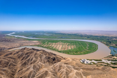 宁夏青铜峡黄河大峡谷一百零八塔