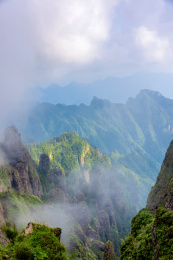 中国湖北神农架神农顶神农谷