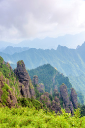 中国湖北神农架神农顶神农谷