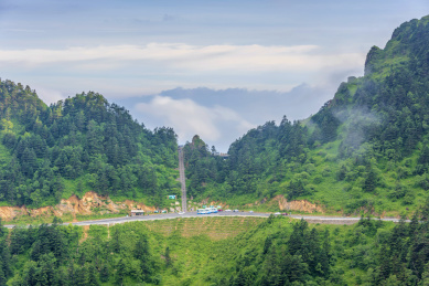 中国湖北神农架神农顶神农谷
