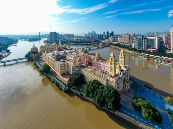 航拍福建福州中洲岛及解放大桥欧式建筑岛屿