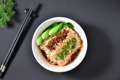 一盘四川成都美食担担面