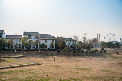 湖北武汉花博汇公园问茶村古戏台