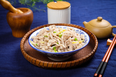 家常美食菜肴姜丝炒里脊肉丝