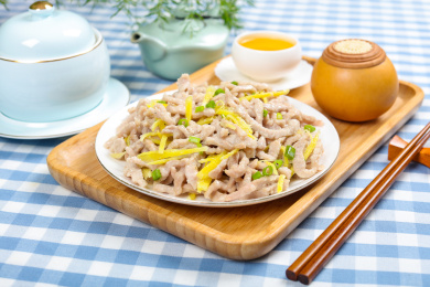 家常小炒菜肴姜丝炒肉丝