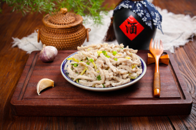 特色农家菜姜丝清蒸肉丝