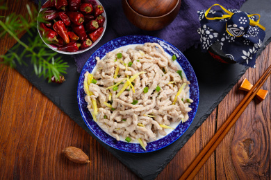 家常美食菜肴姜丝炒里脊肉丝