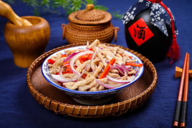 家常小炒菜肴洋葱炒里脊肉丝