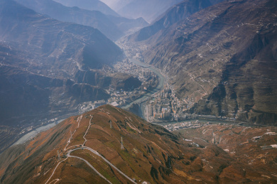 中国四川阿坝州汶川县城航拍素材