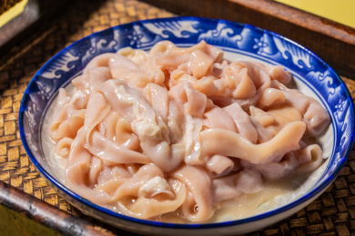 中式美食鸭肠食材