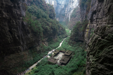 中国重庆武隆天生三桥的风光