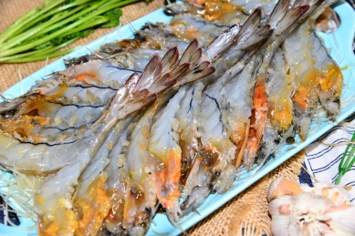 新鲜开边虾