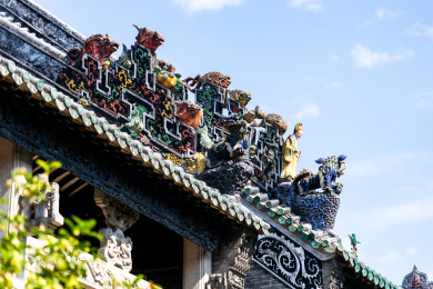 中国广州陈家祠岭南建筑屋顶灰塑陶塑