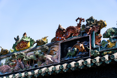 中国广州陈家祠岭南建筑屋顶灰塑陶塑