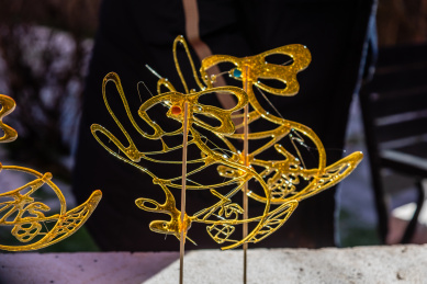 中国辽宁沈阳的传统民间手工艺兔子糖画