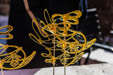 中国辽宁沈阳的传统民间手工艺兔子糖画