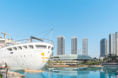 深圳市南山区蛇口海上世界明华轮