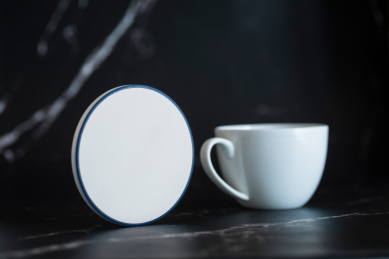 骨瓷咖啡杯和吸水陶瓷杯垫