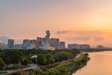 广东佛山顺德乐从佛山新城日落风光