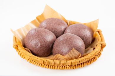 杂粮面黑米面馒头  