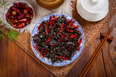 香辣美味特色菜冷吃牛肉干