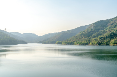 深圳福田区梅林水库景观